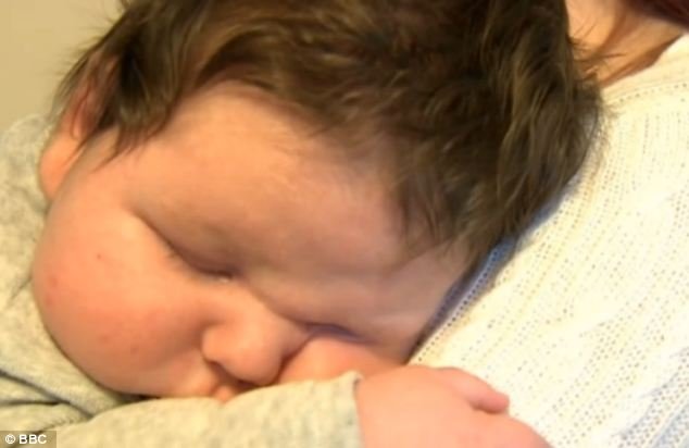 Англичанка родила богатыря Джордж Кинг, 7 килограмм, Британия