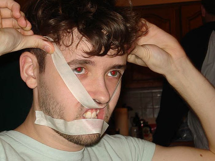 скотч, лицо, что можно сделать с лицом при помощи скотча