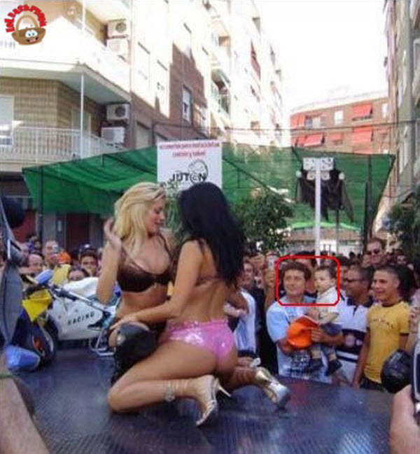 худший отец года, ужасные родители,горе папаша, бедные дети