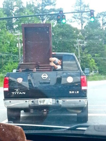 люди, сумасшедшие люди, социальные сети