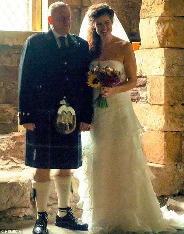 108 килограммовая Кирсти Томсон 7 лет откладывала свадьбу из-за лишнего веса 108 килограмм, Кирсти Томсон, 7 лет, откладывала свадьбу,лишний вес,похудение, Kirsty Thomson