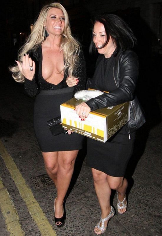 Джоанна Бекхэм платье 2013