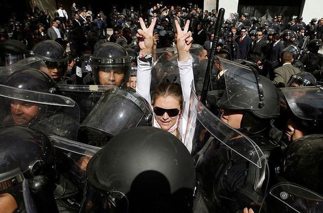 Эмоционально,трогательно,волнующие, до глубины души 