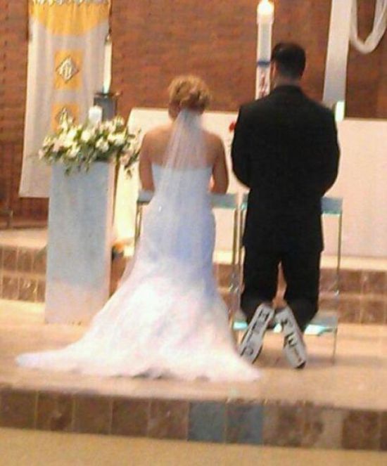 Присмотритесь, ничего не замечаете? Присмотритесь, смешные фото , головоломка , попробуйте, найти