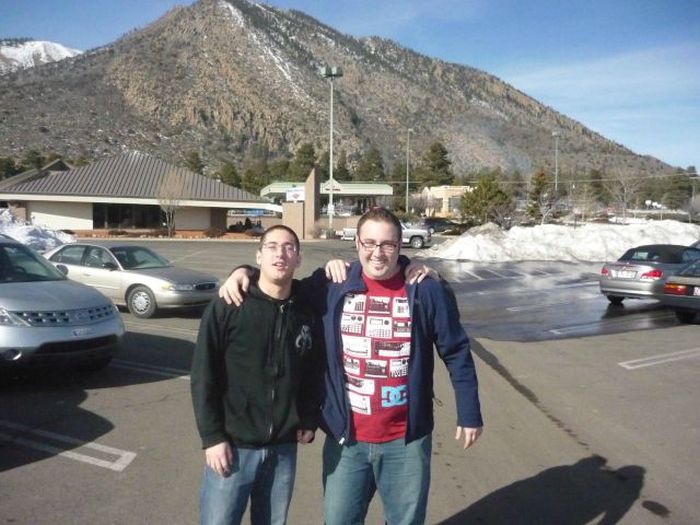 Присмотритесь, ничего не замечаете? Присмотритесь, смешные фото , головоломка , попробуйте, найти