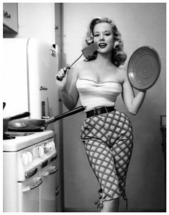 Бетти Бросмер? талия,фигура,50-е, осиная талия, Betty Brosmer