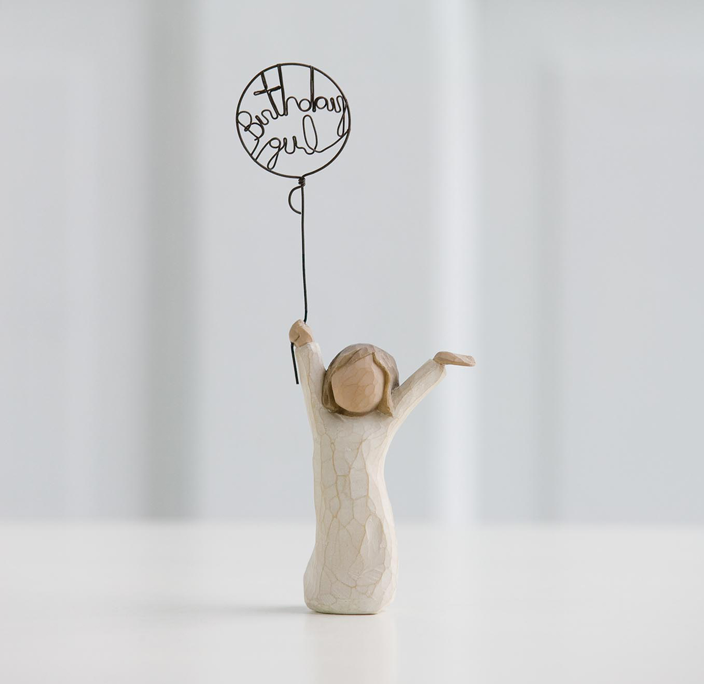 Счастливые скульптуры из дерева от Сьюзен Лорди Скульптуры, без лица, из дерева, Сьюзен Лорди, Susan Lordi