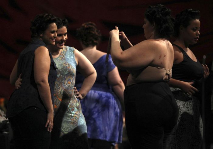 мода,одежда,для полных, люди,купальники,платье