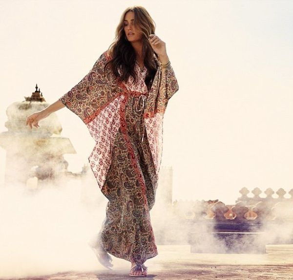 сколько лет, Ясмин Ле Бон,модель