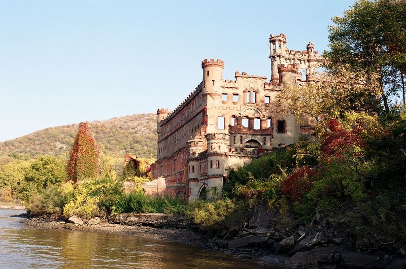 заброшенные замки 