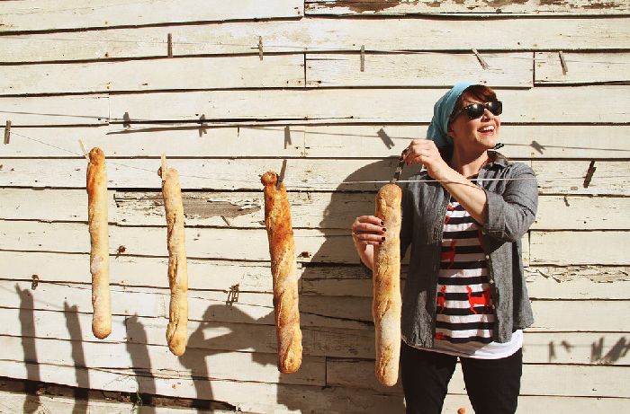 багетинг,багетомания,фото с багетом, хлеб