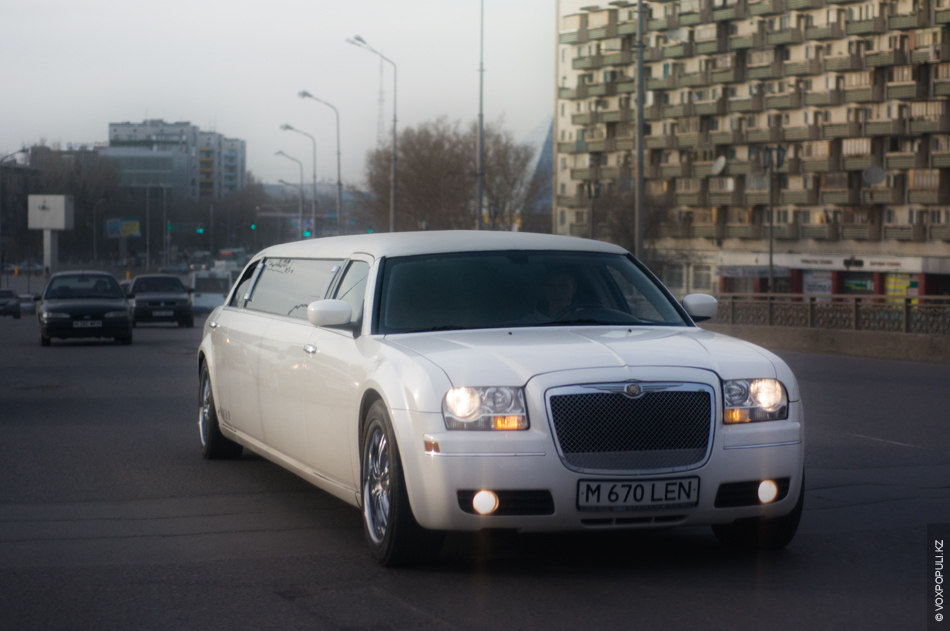 лесбийская свадьба, караганда, казахстан 