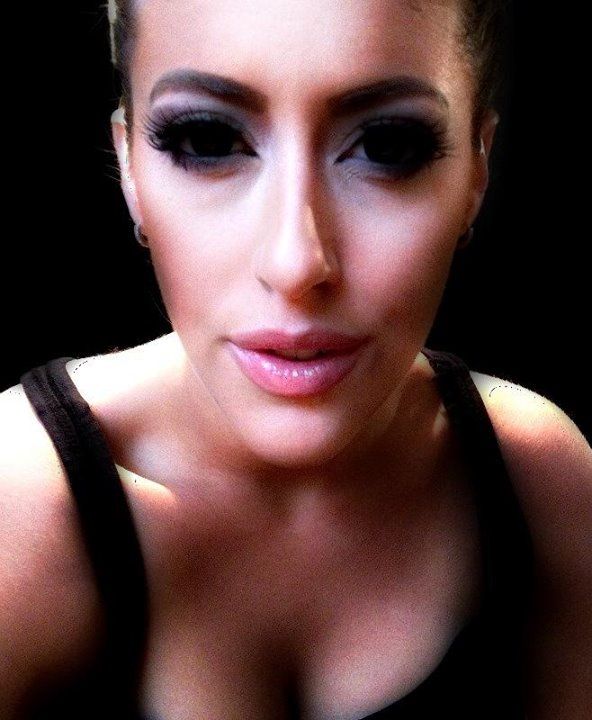 макияж звёзды Carly Paige