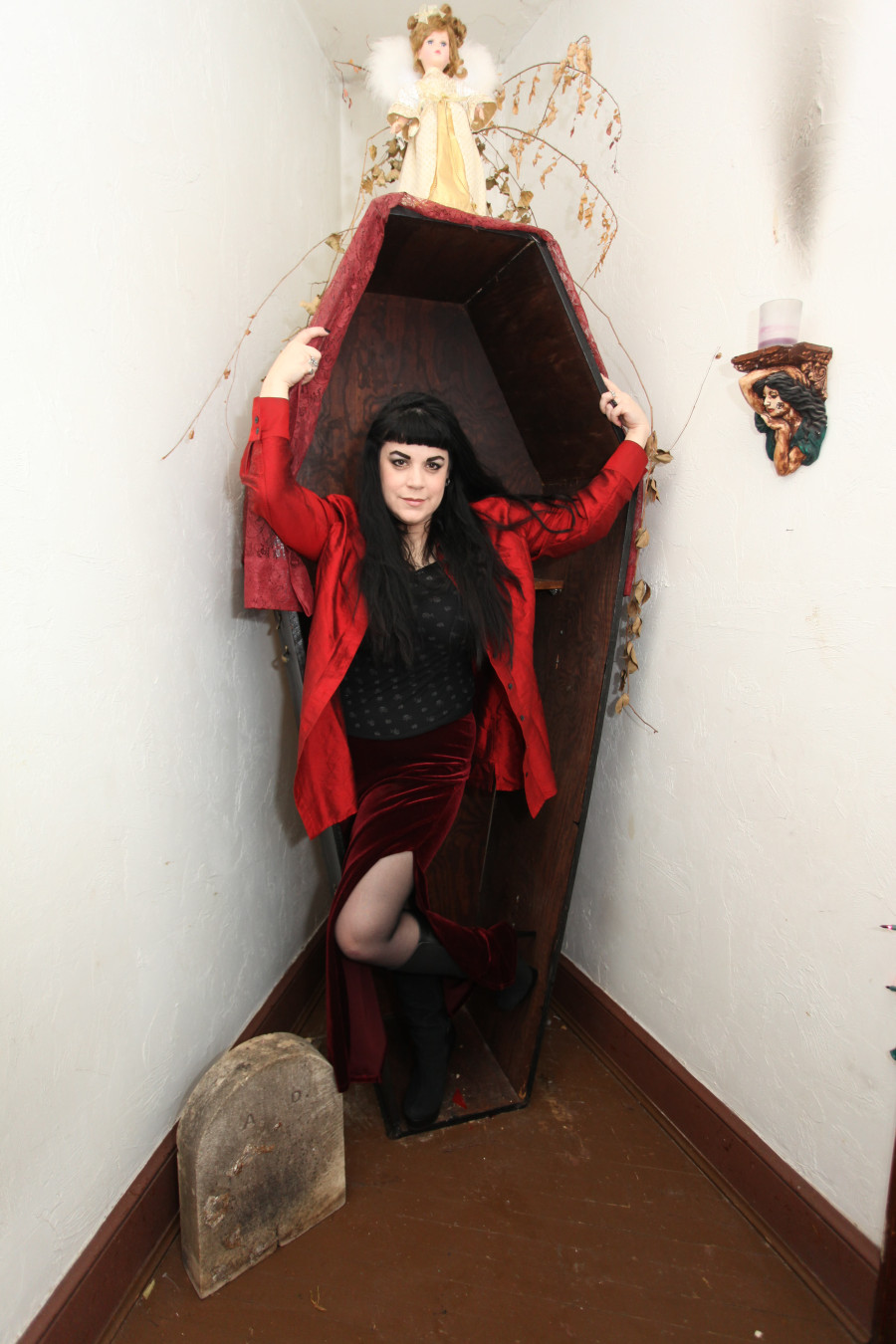 Американка, Джулия Кэплс, вампирша, Пенсильвания, мать