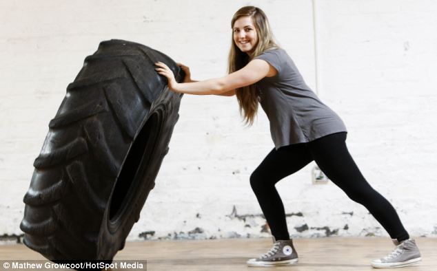 Благодаря своей болезни Лареске Браун стала самой сильной школьницей Великобритании болезнь, Лареске Браун, самая сильная школьница, Великобритания,lareske brown