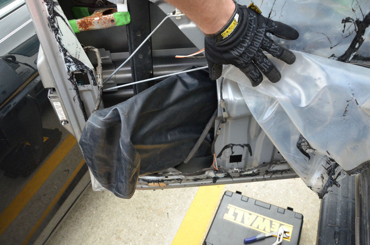 Неожиданная, роскошная, находка,сюрприз, найденнй, в двери, автомобиля