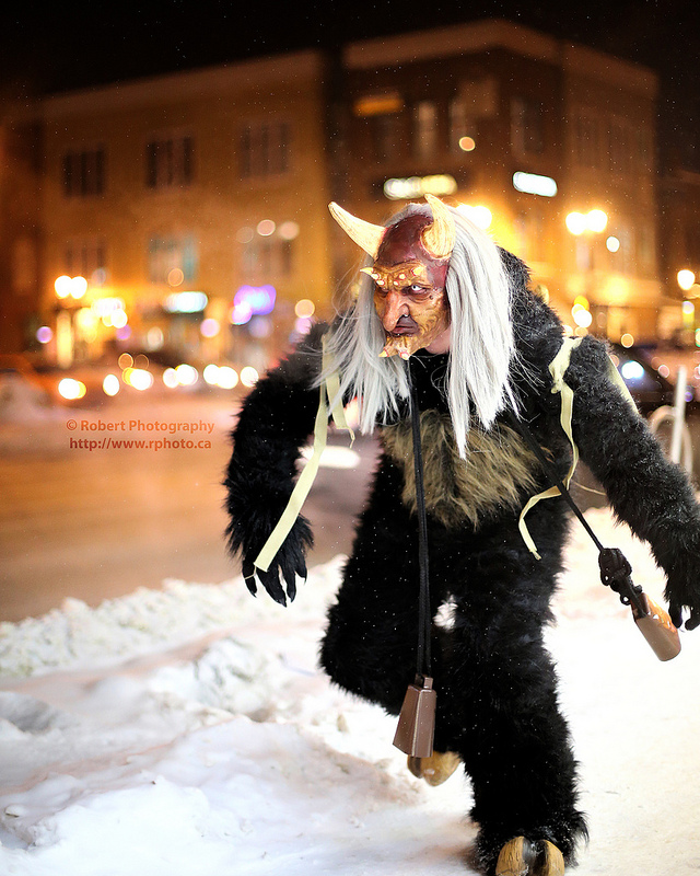 Крампус,антипод, противоположность, зловещий напарник, Святой Николай, Krampus