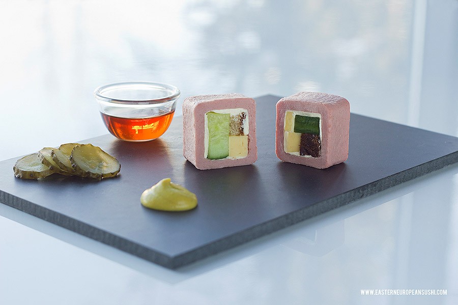 Японские суши в русском исполнении европейские суши, clinic 212