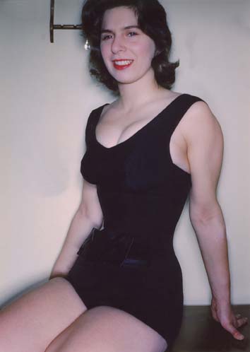 Кэти Юнг - женщина с самой узкой талией в мире Самая, тонкая,узкая, талия, в мире, Кэти Юнг, Cathie Jung, Дора Штайн, Этель Грэнджер, корсет