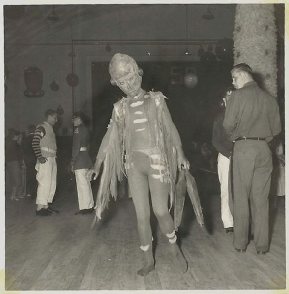 Пугающие, страшные, костюмы, на Хэллоуин, прошлых лет