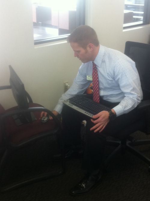 курьёзы на работе, приколы, рабочее место 