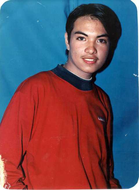 Филиппинец Герберт Чавес потратил 16 лет чтобы стать Суперменом Филиппинец Герберт Чавес,Супермен, 13 операций