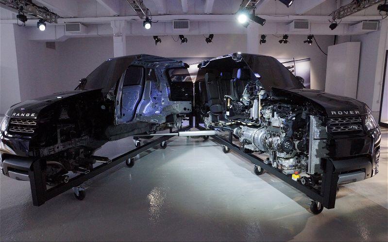 Вещи, разрезанные, пополам, выглядят, пистолет, автомобиль, 