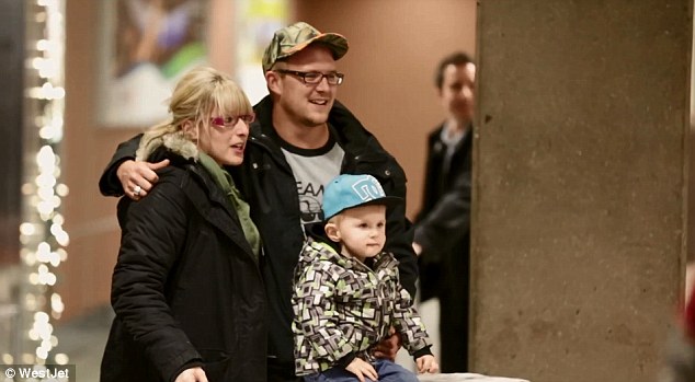 Удивительный рождественский сюрприз от авиакомпании Удивительный, рождественский, сюрприз, исполнение желаний, от авиакомпании, WestJet