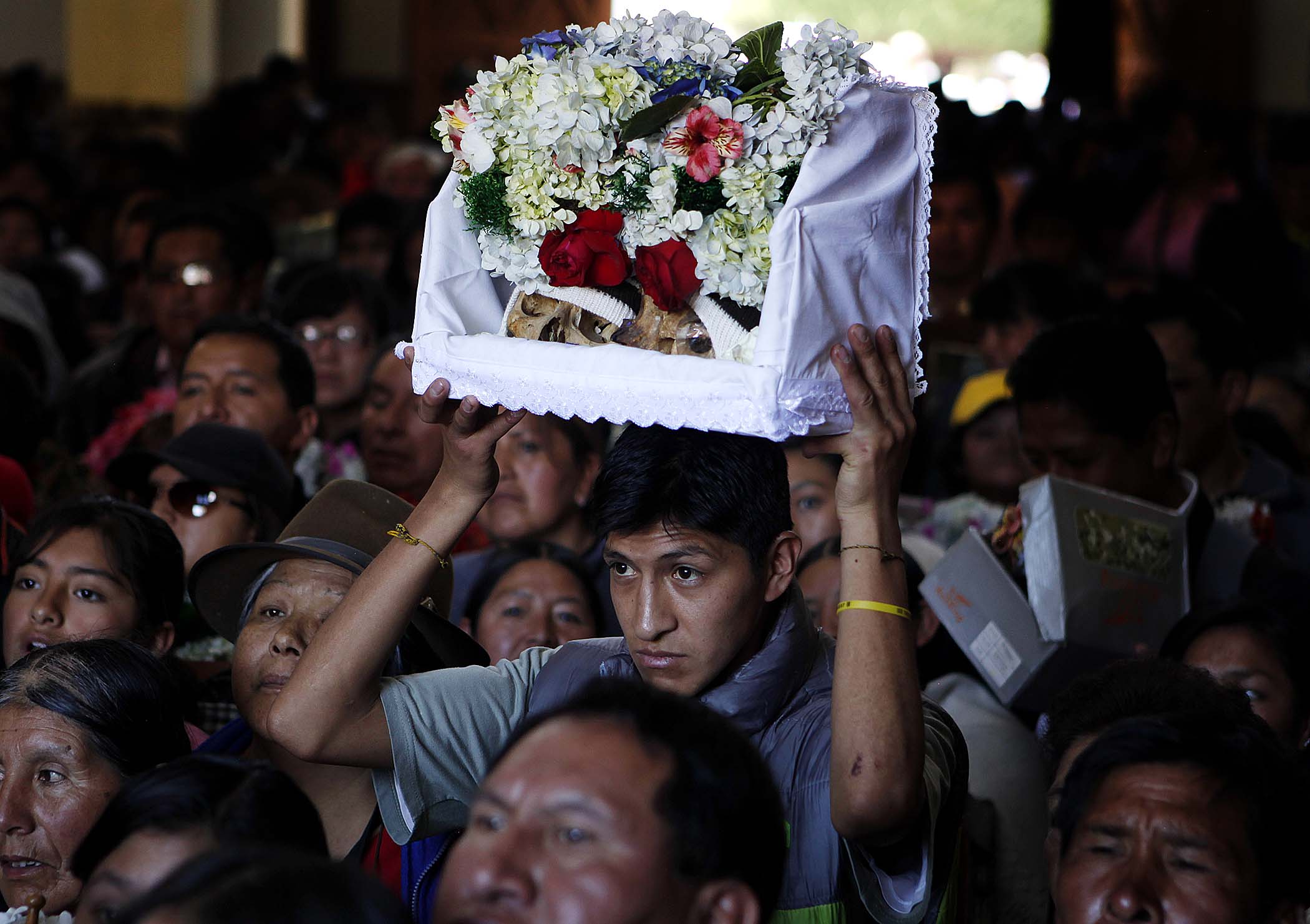 Украшенные черепа людей, День черепов, Боливия, Dia de los Natitas