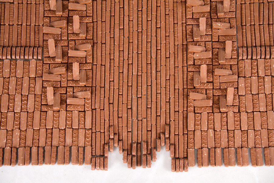 Ковер, из шоколадных батончиков