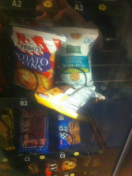 Потому что жизнь - это боль. Номинанты на премию 'Кривые руки 2013' Потому что, жизнь, это боль, Номинанты, на премию,Кривые руки, 2013'