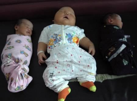 Младенцы-рекордсмены родившиеся с весом более 6 кг