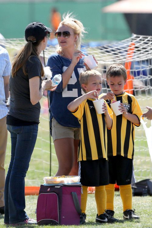 Мамы, знаменитости,  дети, фото, звезды