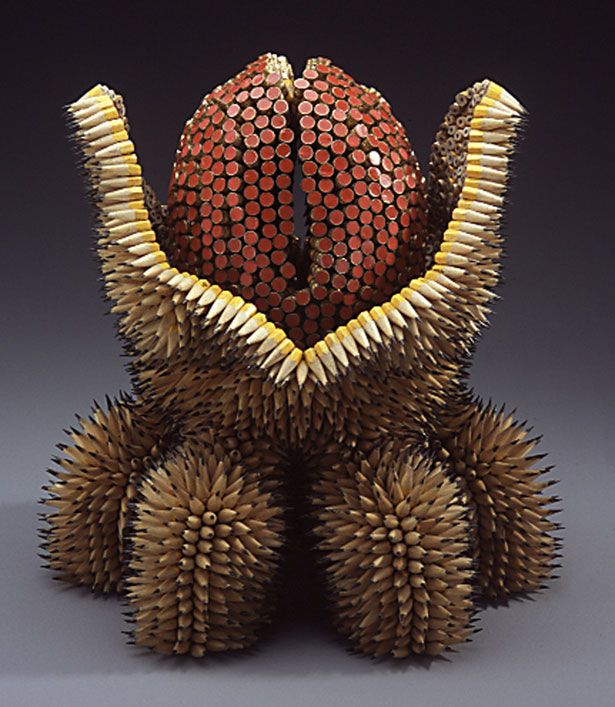 Дженнифер Мэестр, скульптуры из карандашей