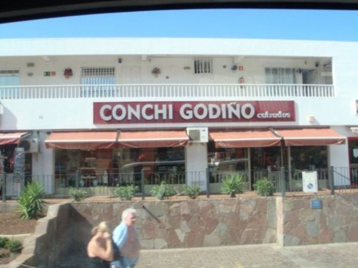 Неприличные слова в названиях зарубежных магазинов и продуктов мат,названия,смешное,вывески,иностранные