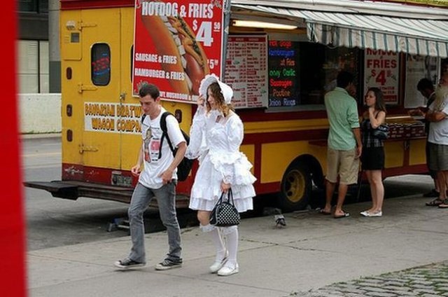 модники,жесть,мода, поражающие, внешним видом 