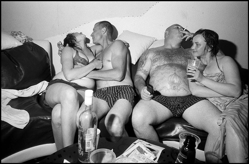 Пикни,к с Сергеем, уголовники,бандиты,  Брюс Гилден