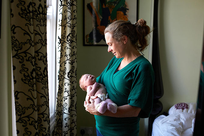 Трогательные, портреты, мать и дитя,  новорожденные, дети, jenny lewis, one day young