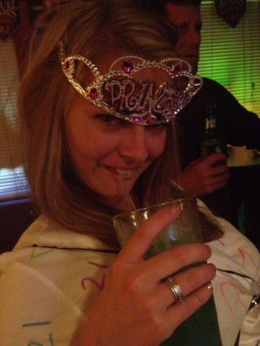 пьяные люди, алкоголь, пьяницы 