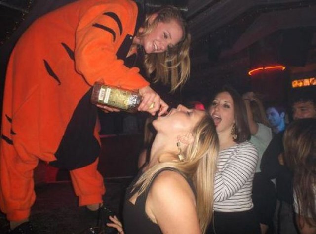 пьяные люди, алкоголь, пьяницы 