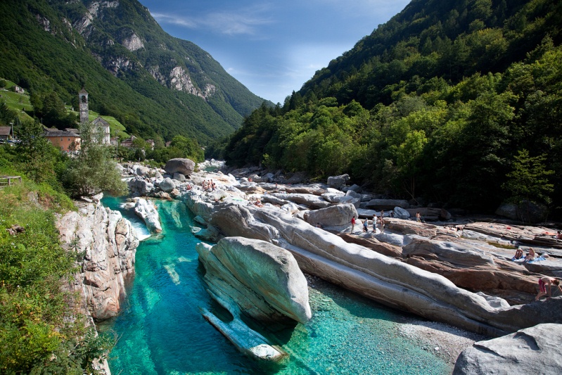 Кристально чистые воды, горная река, Верзаска