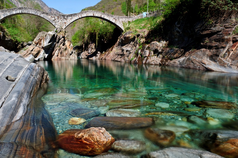 Кристально чистые воды, горная река, Верзаска