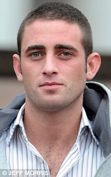 Тату, на лбу, месть, наказание, Кэти, dog