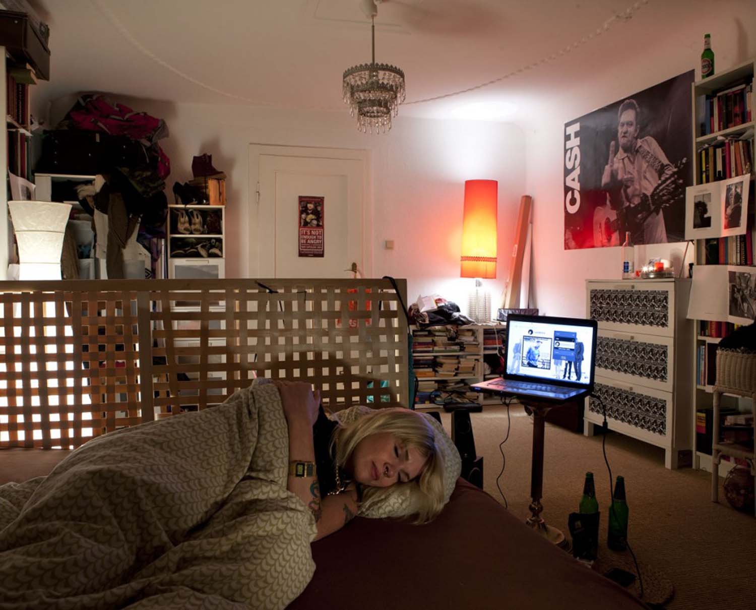 Проект,Зеркала и окна, Как выглядят, спальни девушек, из разных стран