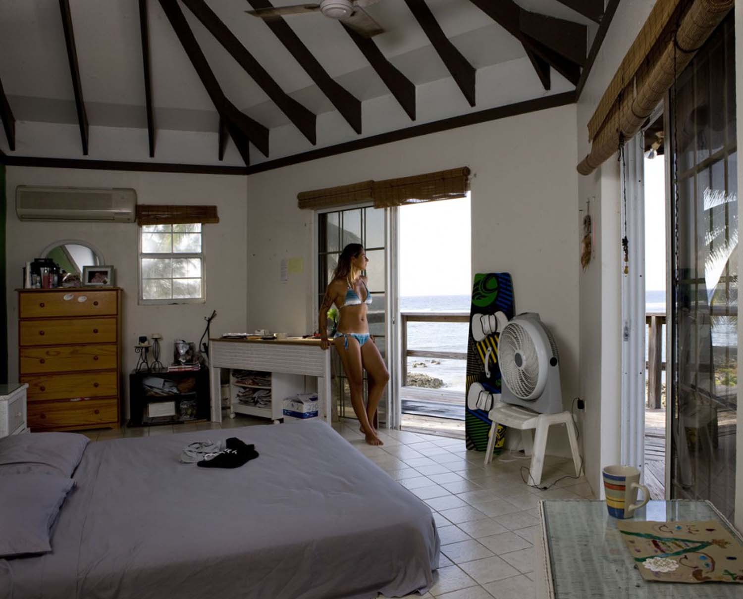 Проект,Зеркала и окна, Как выглядят, спальни девушек, из разных стран