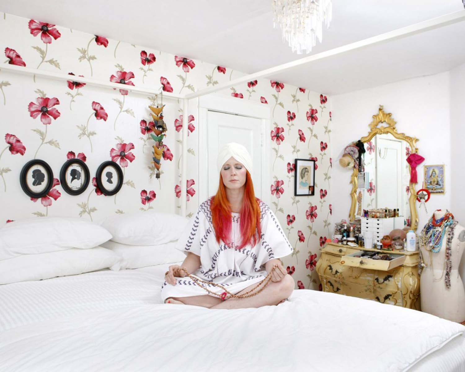 Проект,Зеркала и окна, Как выглядят, спальни девушек, из разных стран