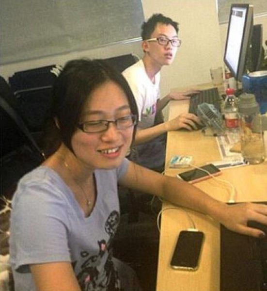 Девушка, азиатка, с макияжем, без макияжа, до и после