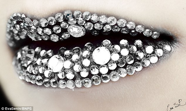 Яркий макияж губ посвященный сюжетам фильмов и не только Макияж губ, яркий, фильмы, Ева Сенин Пернас