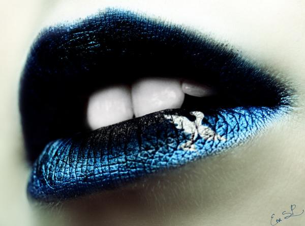 Яркий макияж губ посвященный сюжетам фильмов и не только Макияж губ, яркий, фильмы, Ева Сенин Пернас