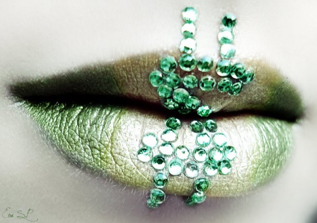 Яркий макияж губ посвященный сюжетам фильмов и не только Макияж губ, яркий, фильмы, Ева Сенин Пернас